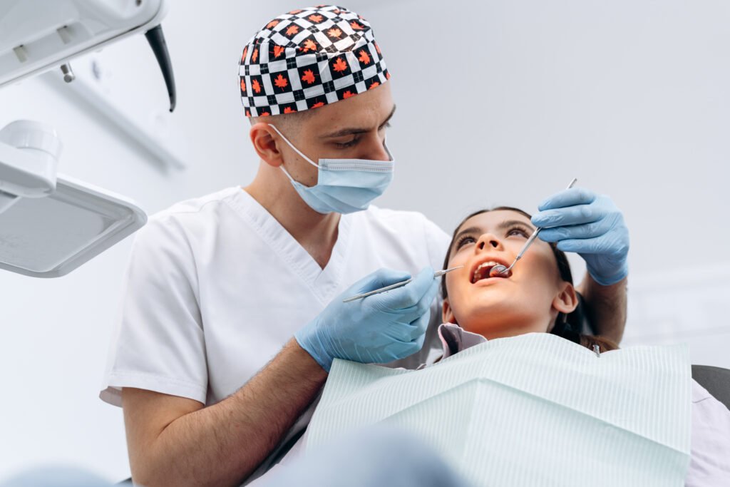 Top Tips for Maintaining a Brighter, Whiter Smile